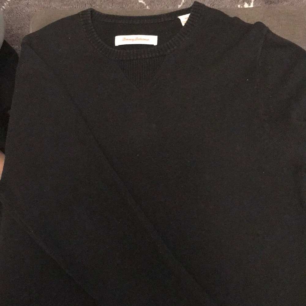 Medium size black sweater